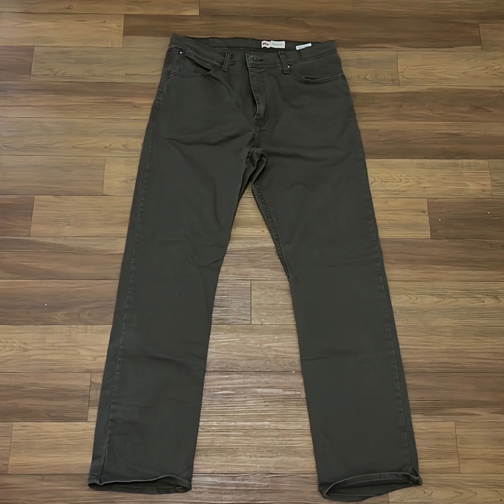 Levis Brown Khaki Pants Size 34 x 32
